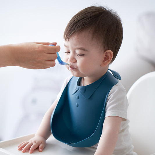 Adjustable Silicone Baby Bib – Waterproof & Easy Clean