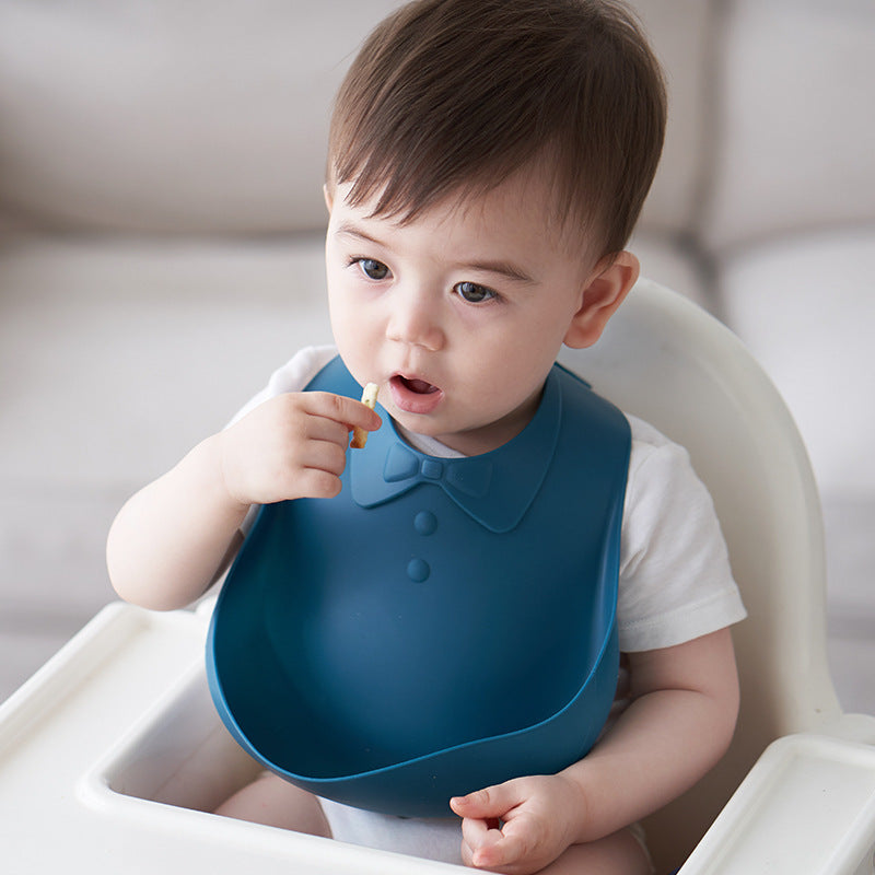 Adjustable Silicone Baby Bib – Waterproof & Easy Clean